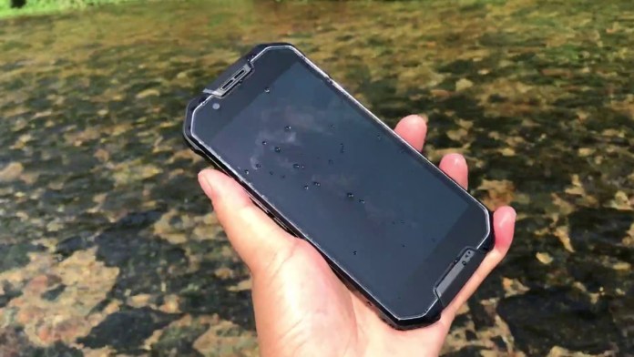 Ανθεκτικό τηλέφωνο με Gorilla Glass